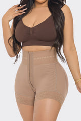 6198 BBL Guitara Shorts (Curvy Fit)