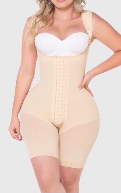 Curvy Classic Shaper 4 Hook F0489